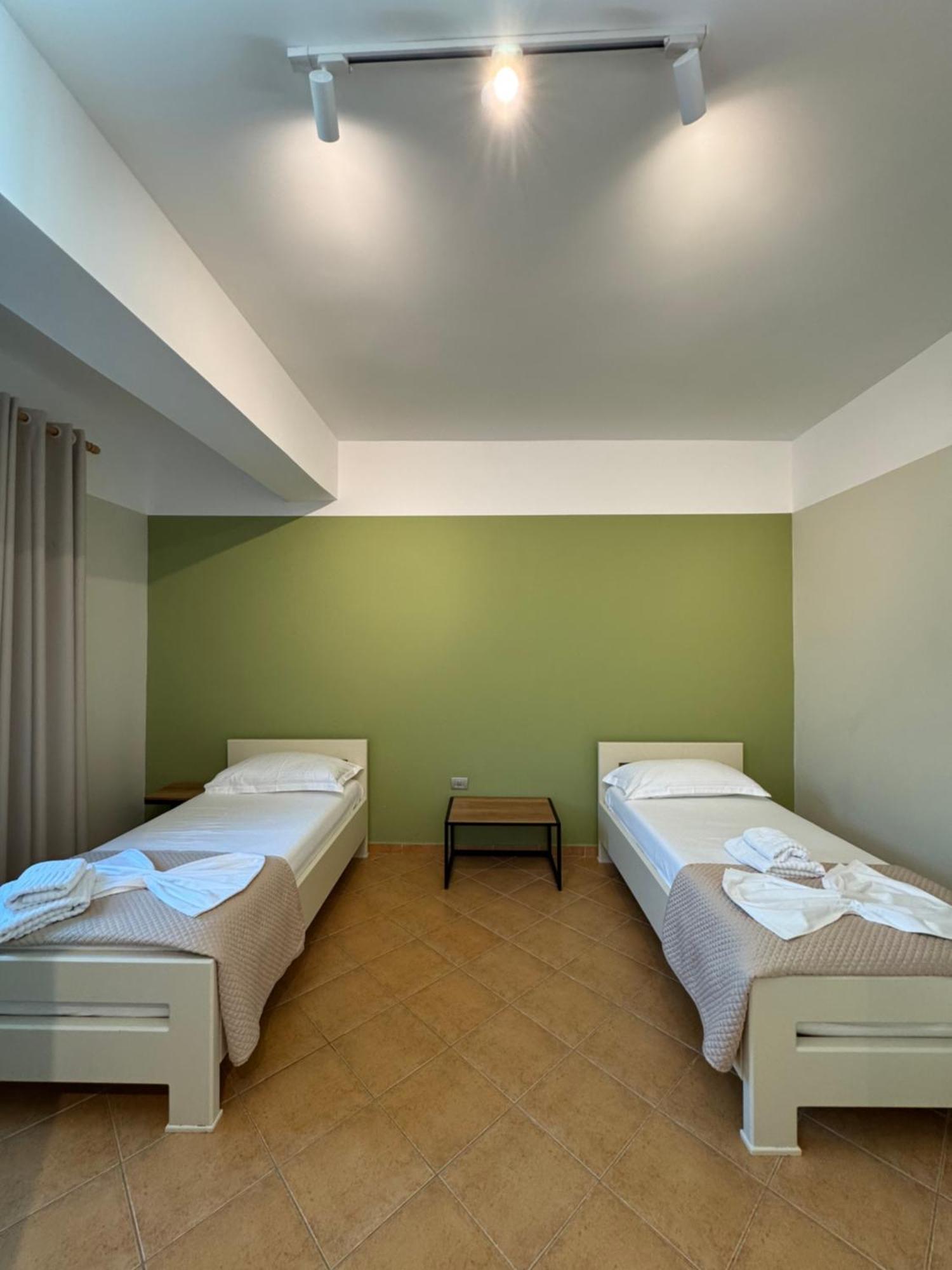 Hotel Cekodhima Radhimë Exterior foto